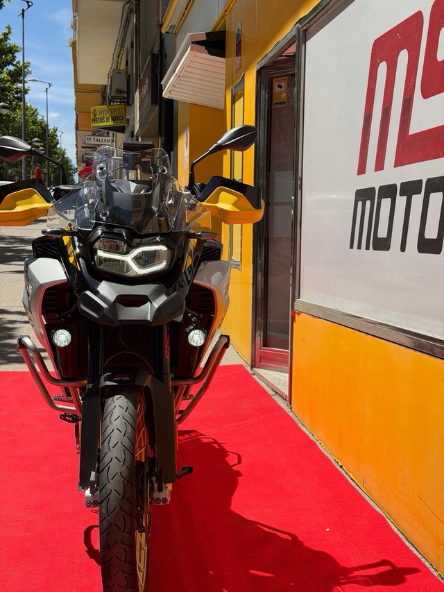 BMW F 850 GS Adventure 40 A2