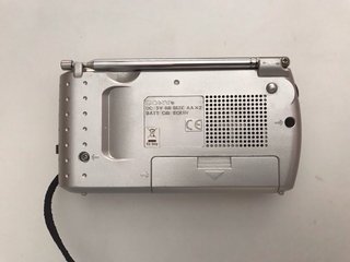 Radio Sony ICF-8 Plata