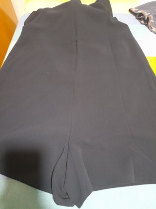 Mono de verano azul oscuro