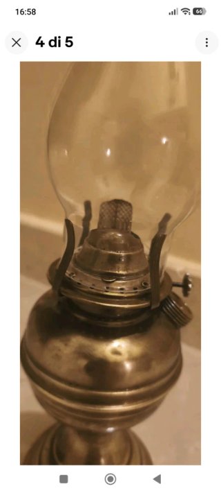 Lampada a petrolio anni '60