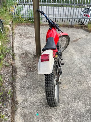 Montesa Trial Clásica Roja