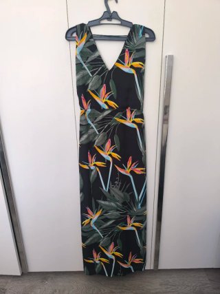 Vestido largo estampado tropical