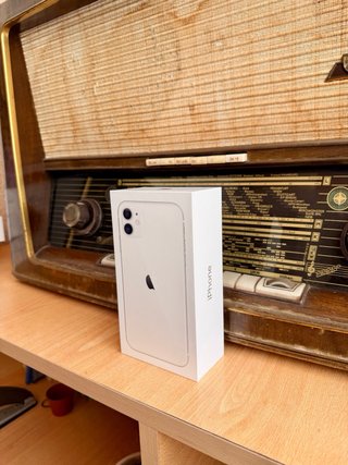Caja iPhone 11