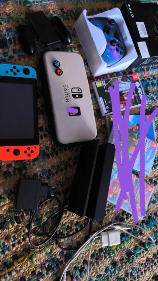 Nintendo Switch Azul/Rojo con mando