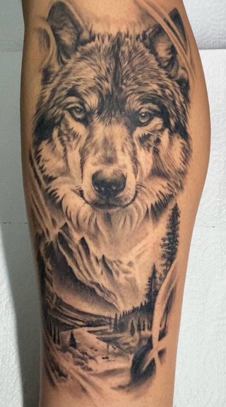 Servicio de tatuaje profesional en Madrid centro.