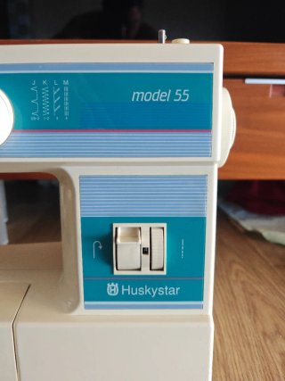 Máquina de coser Huskystar modelo 55