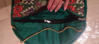 Bolso de mano bordado floral Sin estrenar
