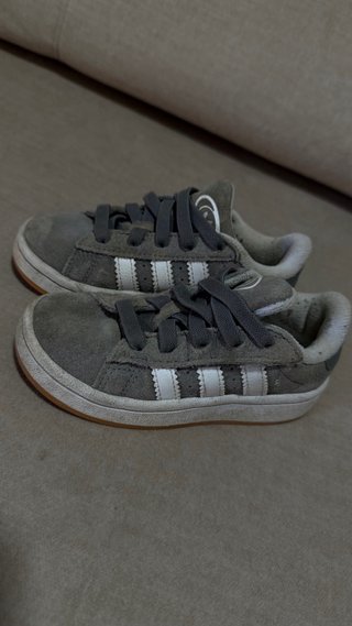 Lote de zapatillas niño talla 26 en buen estado