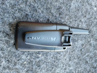 Un Walkie Midland XT30 Nuevo.