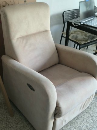 Butaca eléctrica reclinable beige eléctrico