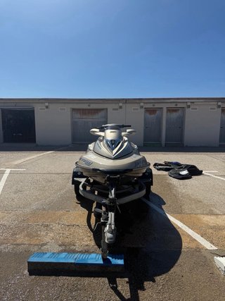 Moto de agua Sea-Doo GTX Beige/Marrón