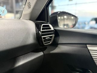 Citroën C4 PURETECH 130 S&S 6V YOU GRIS PLATINO (METALIZADO)	TELA MEANWHILE NEGRO