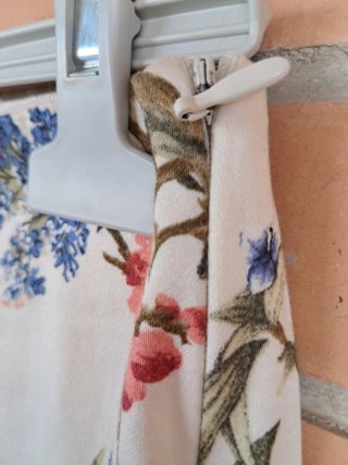 Pantalón Zara