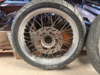 Juego de ruedas Supermotard Derbi Senda