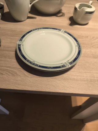 Juego de café  6 tazas de porcelana azul y blanco.