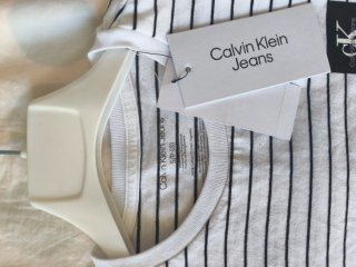 Camiseta Calvin Klein Talla 8 Rayas