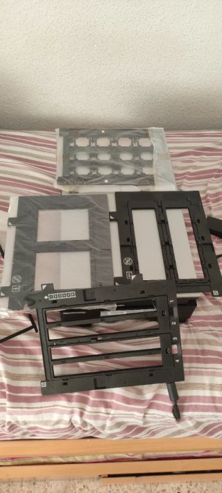 Scanner Epson Perfection V750 Pro (non funziona)