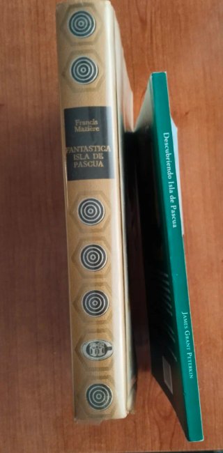 Lote libros Isla de Pascua+libro firmado por autor