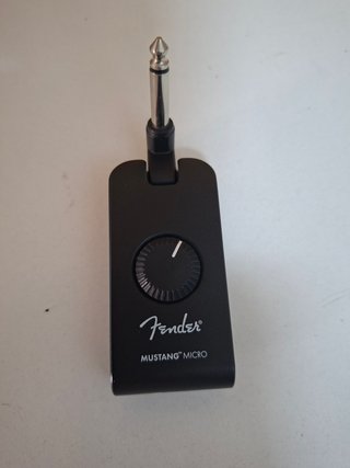 Fender Mustang Micro Amplificador Guitarra