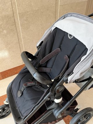 Bugaboo Fox Silla + capazo + extras de Paseo Negra