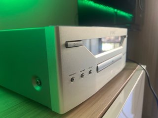 Reproductor DVD y CD TEAC DV-L800 Plata