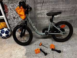 Bicicleta infantil 14 Btwin en perfecto estado