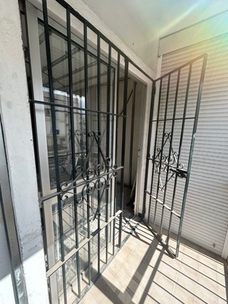 Reja de hierro para balcón