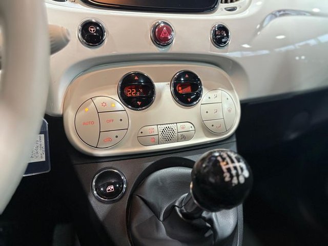 Fiat 500 MONOT MONOTRIM 1.0 HYBRID 51KW (70 CV) LLANTAS DE ALEACIÓN DE 38CM (15")^PACK TECH^PACK COMFORT^RUEDA DE REPUESTO 135/80 35CM R14"^PACK TOP (SOLO HB)^