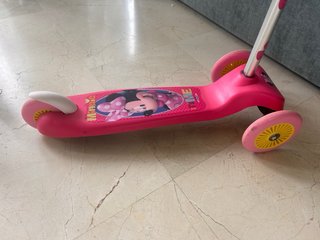 Patinete Minnie Mouse Rosa 3 Ruedas