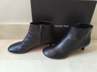 Botines de tacón Massimo Dutti negros