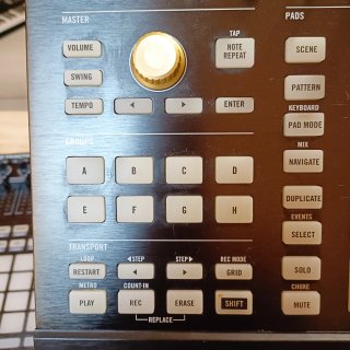 Native Instruments Maschine Mk1 Controlador