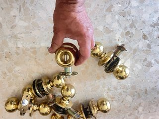 Pomos de puerta dorados (juego de 6)