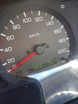 Nissan Almera 1998