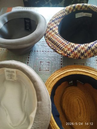 Lote 4 sombreros