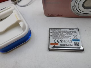 Sony Cyber-shot DSC-W510 Rosa + Cargador