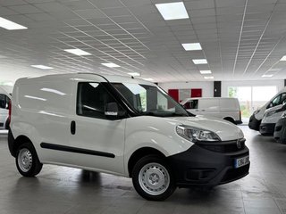 Fiat Doblò Cargo Base 1.3 Multijet 90cv E5+ SIN PUERTA LATERAL