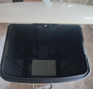 Cubo basura Songmics LTB01W con tara de transporte