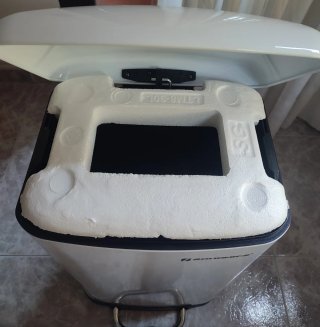 Cubo basura Songmics LTB01W con tara de transporte