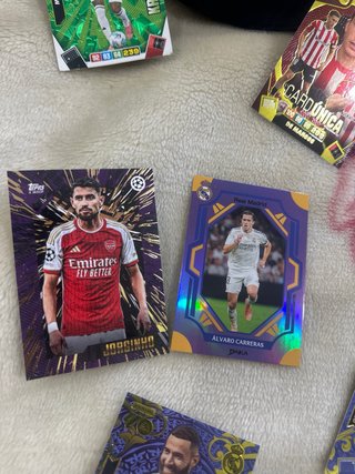 Cromos de fútbol de muchos tipos de coleccion