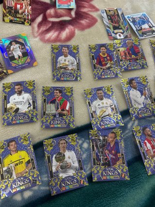 Cromos de fútbol de muchos tipos de coleccion