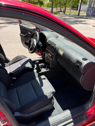 SEAT Leon 2004