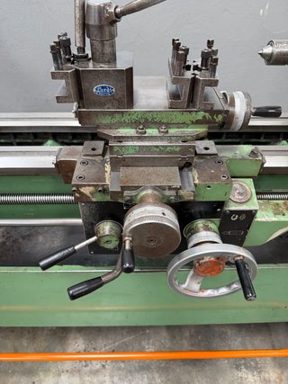 Torno paralelo pinacho L1 225 x 1600mm e.p