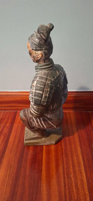 Figuras estilo terracota guerreros