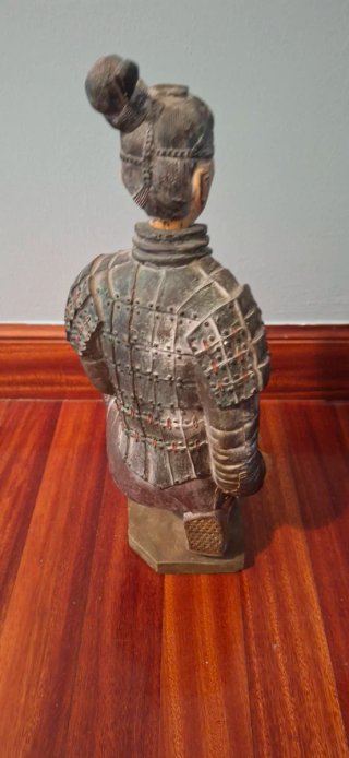 Figuras estilo terracota guerreros