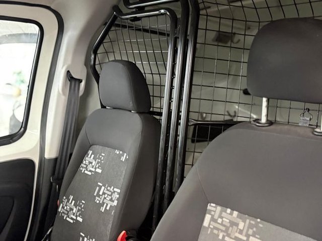 Fiat Fiorino Cargo Base 1.3 Mjet 55kW E5+ Clase 2
