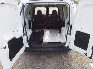 Fiat Fiorino Cargo Base 1.3 Mjet 75cv E5+ Clase 2
