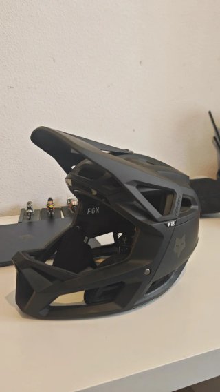 Casco Enduro MTB Fox Negro