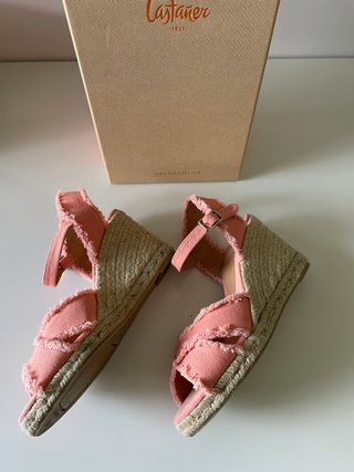 Alpargatas de cuña Castañer rosas