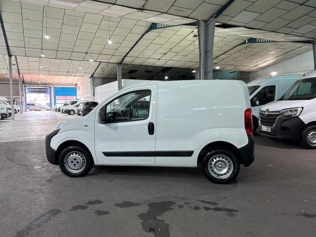 Fiat Fiorino Cargo Base 1.3Mjet 75cv E5+ Clase 2 Cargo Base 1.3Mjet 75cv E5+ Clase 2