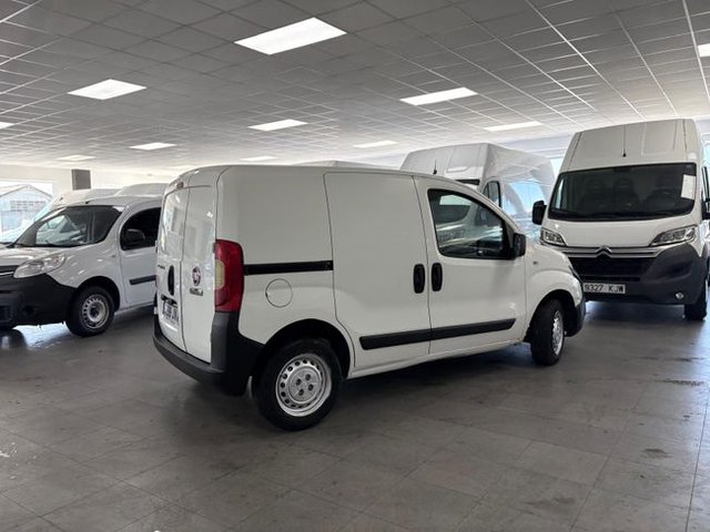 Fiat Fiorino Cargo Base 1.3Mjet 75cv E5+ Clase 2 Cargo Base 1.3Mjet 75cv E5+ Clase 2
